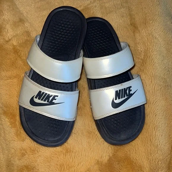 Nike benassi two strap cheap